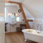 Retro Stil Badezimmer – Traditional Bathrooms In Badezimmer Vintage