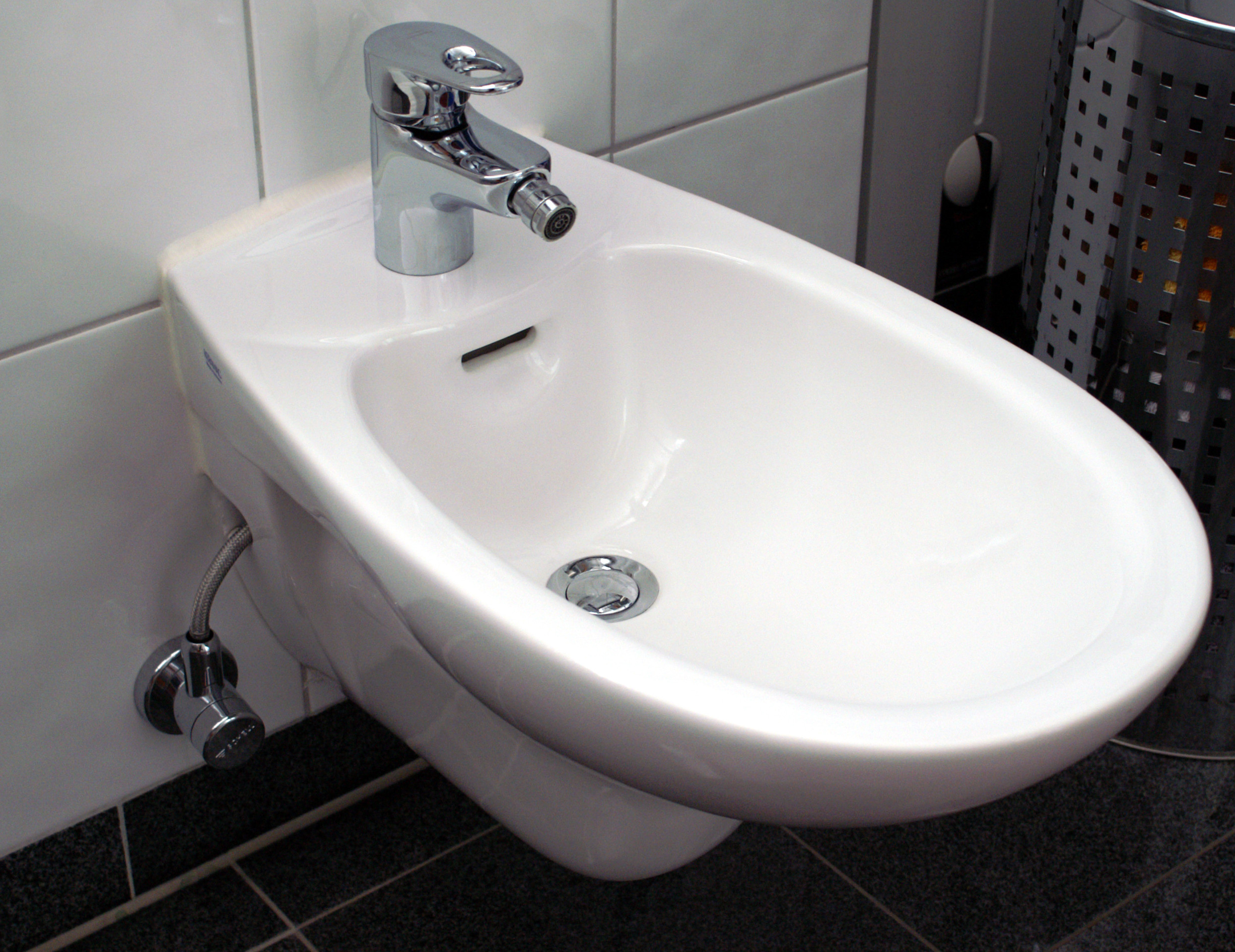 Bidet – Wikipedia with Bd Badezimmer