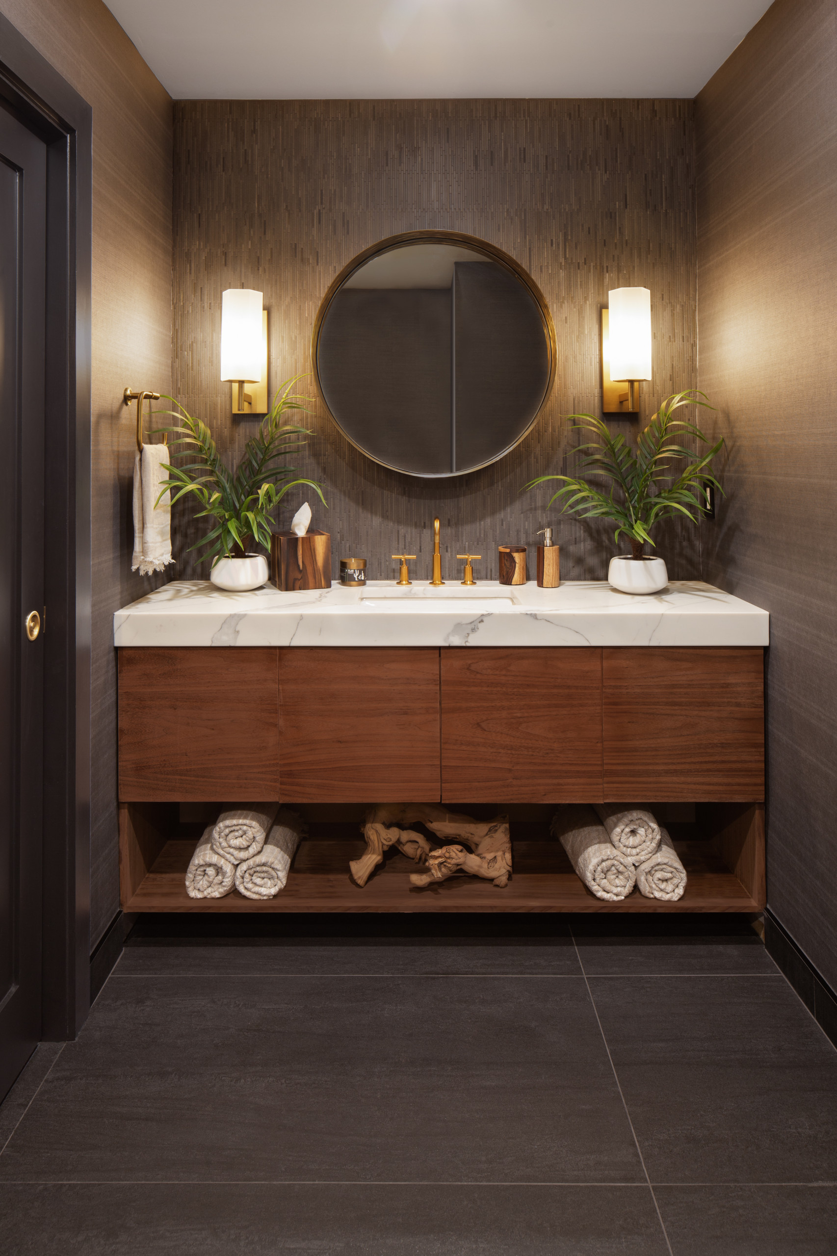 75 Braune Badezimmer Ideen &amp; Bilder - Dezember 2024 | Houzz De within Braunes Badezimmer